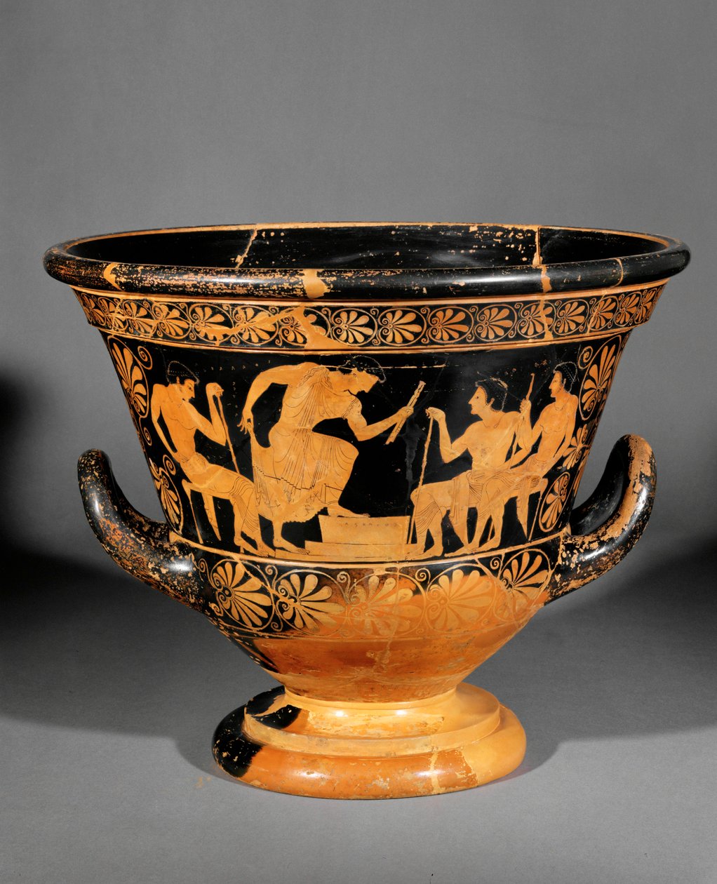 Roodgevormde Attische krater, genaamd krater van Antaios ... door Euphronios