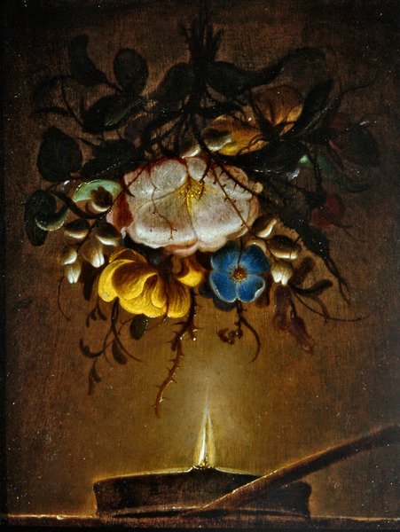 Een stilleven met een boeket bloemen hangend bij een kaars door Evert van Aelst