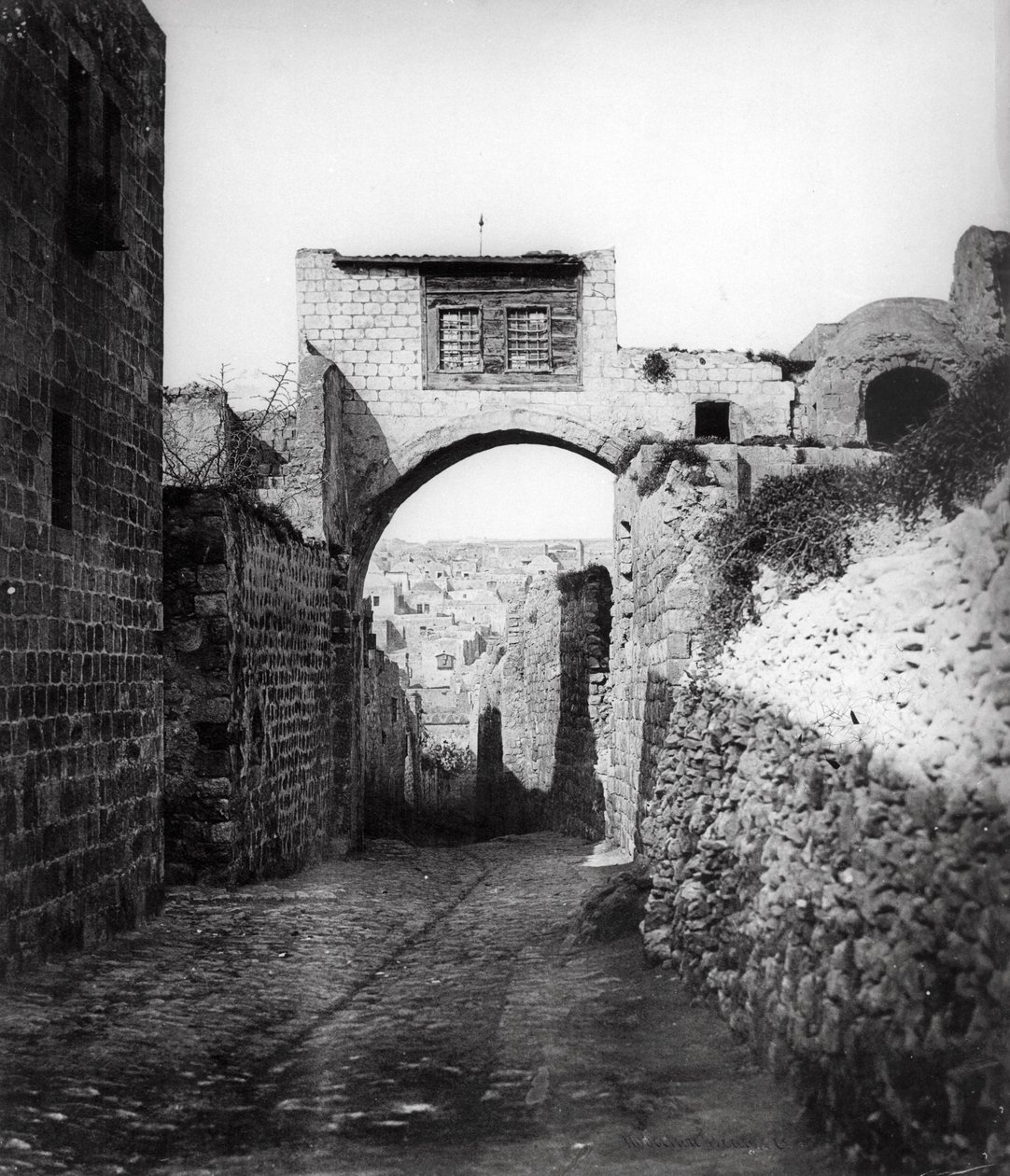 Ecce Homo Boog, 1857 door Felice Beato