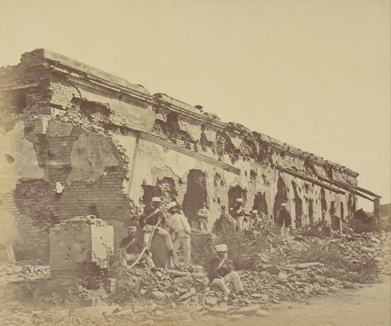 Onderscheidingspositie van generaal-majoor Sir Hugh Massy Wheeler in Cawnpore door Felice Beato