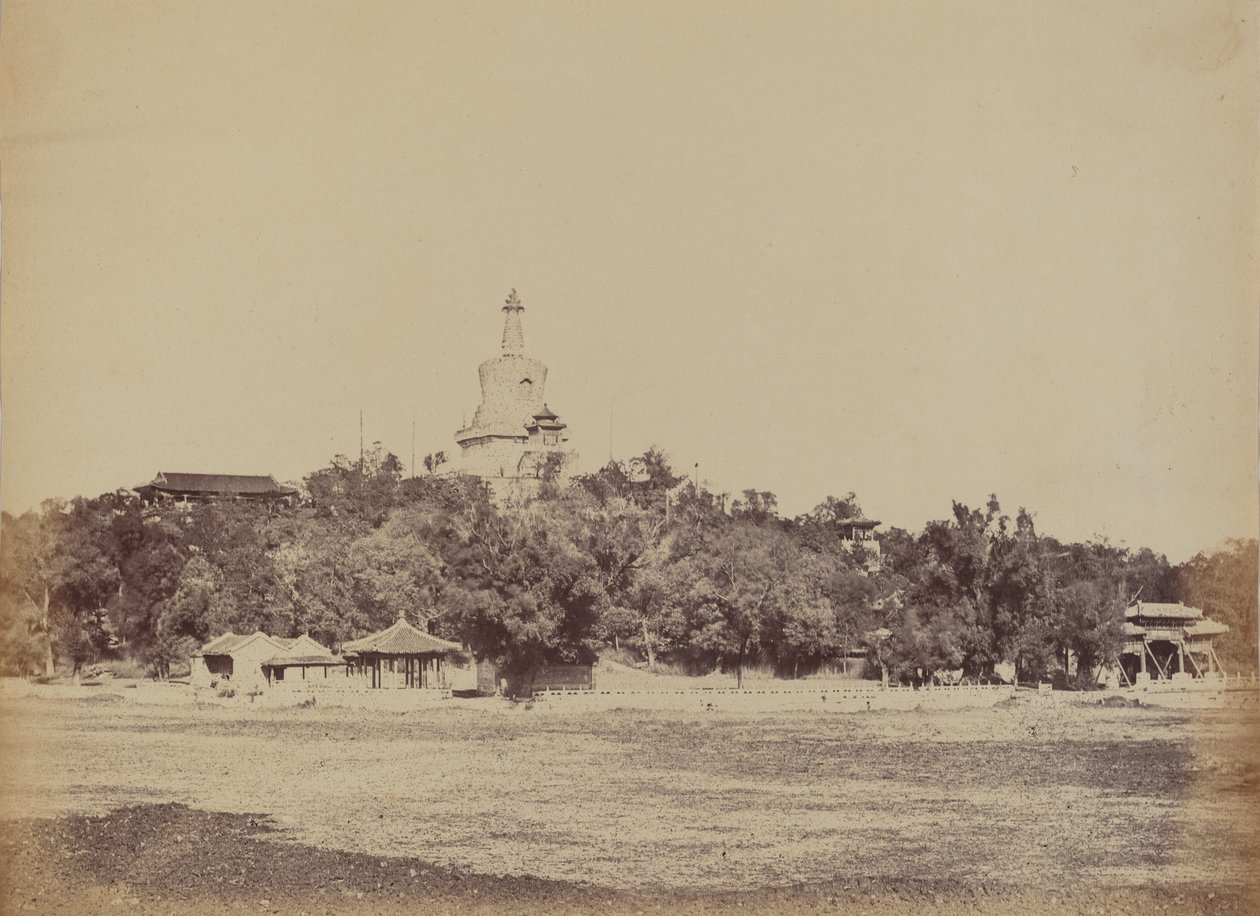 De grote pagode in het keizerlijk winterpaleis, Peking, 29 oktober 1860 door Felice Beato