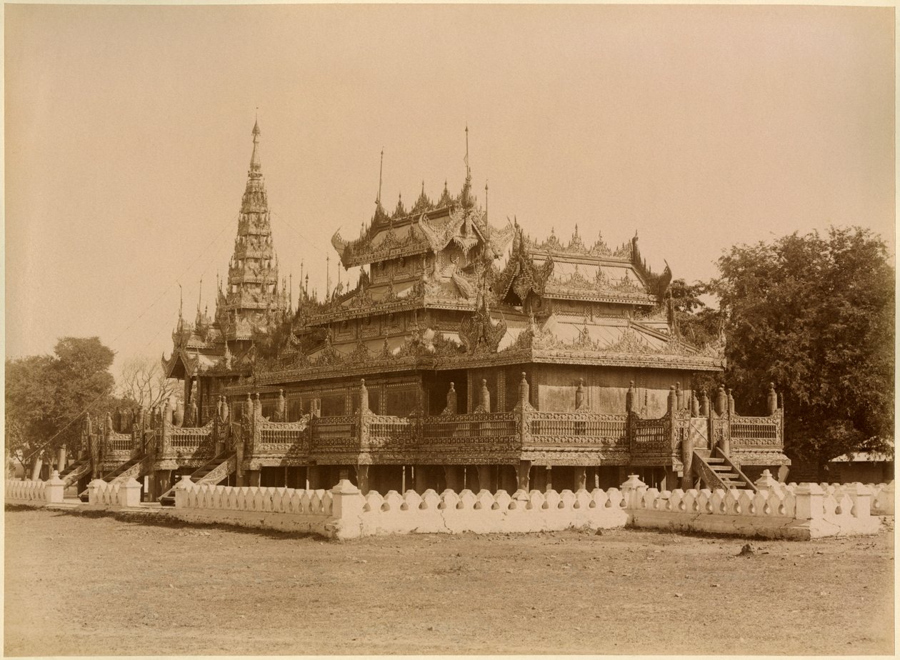 De Nan-U Human-Se, Shwe-Kyaung in het paleis van Mandalay, Birma, eind 19e eeuw door Felice Beato