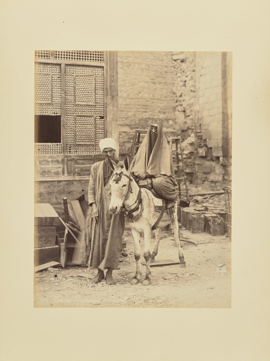 Egyptische vrouw op een ezel door Félix Bonfils