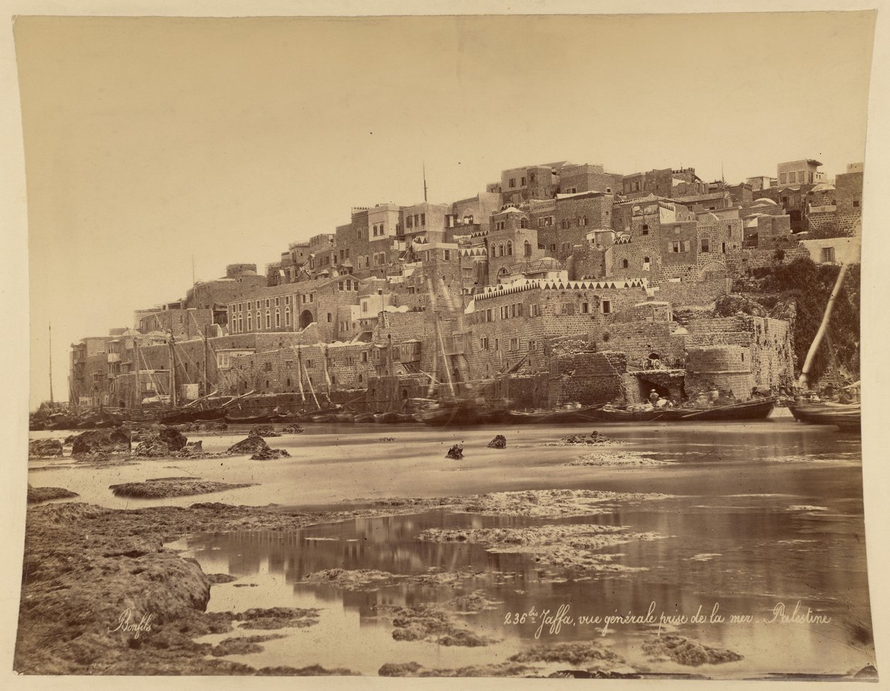Jaffa, algemeen uitzicht vanaf zee, Palestina door Félix Bonfils
