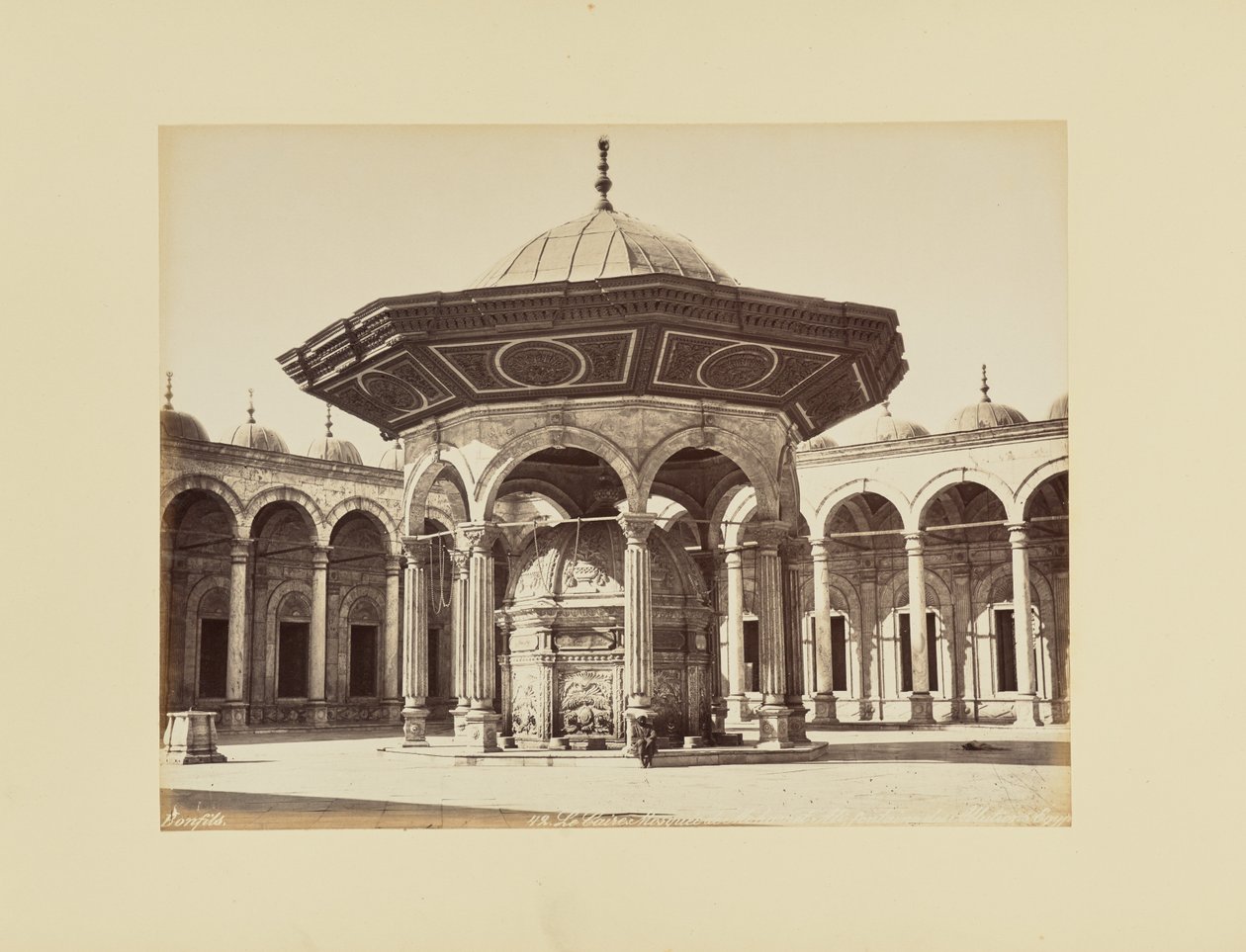 Caïro. De Mohammed Ali-moskee, de wasfontein [sic], Egypte door Félix Bonfils