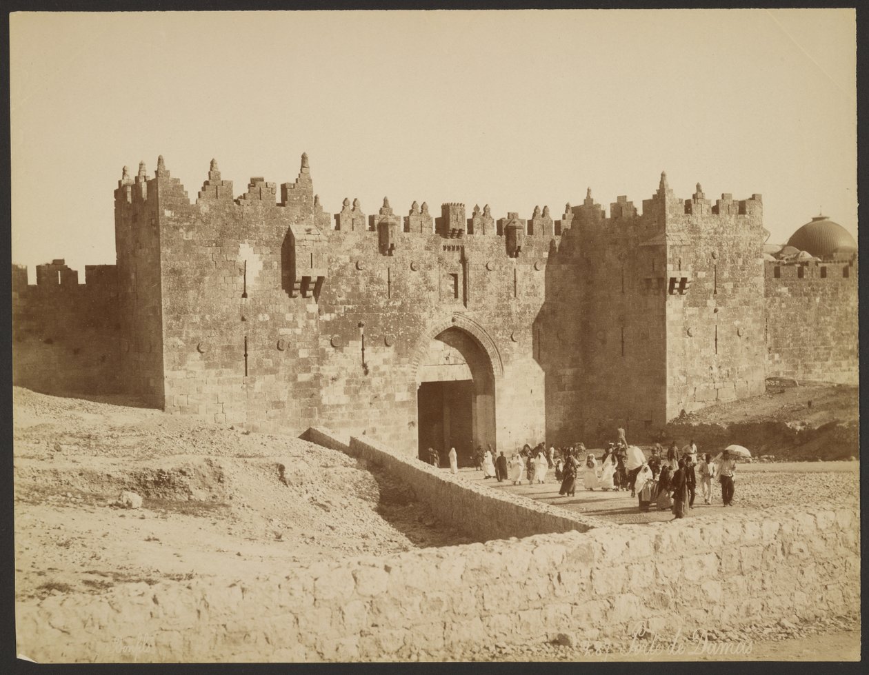 Damascuspoort door Félix Bonfils
