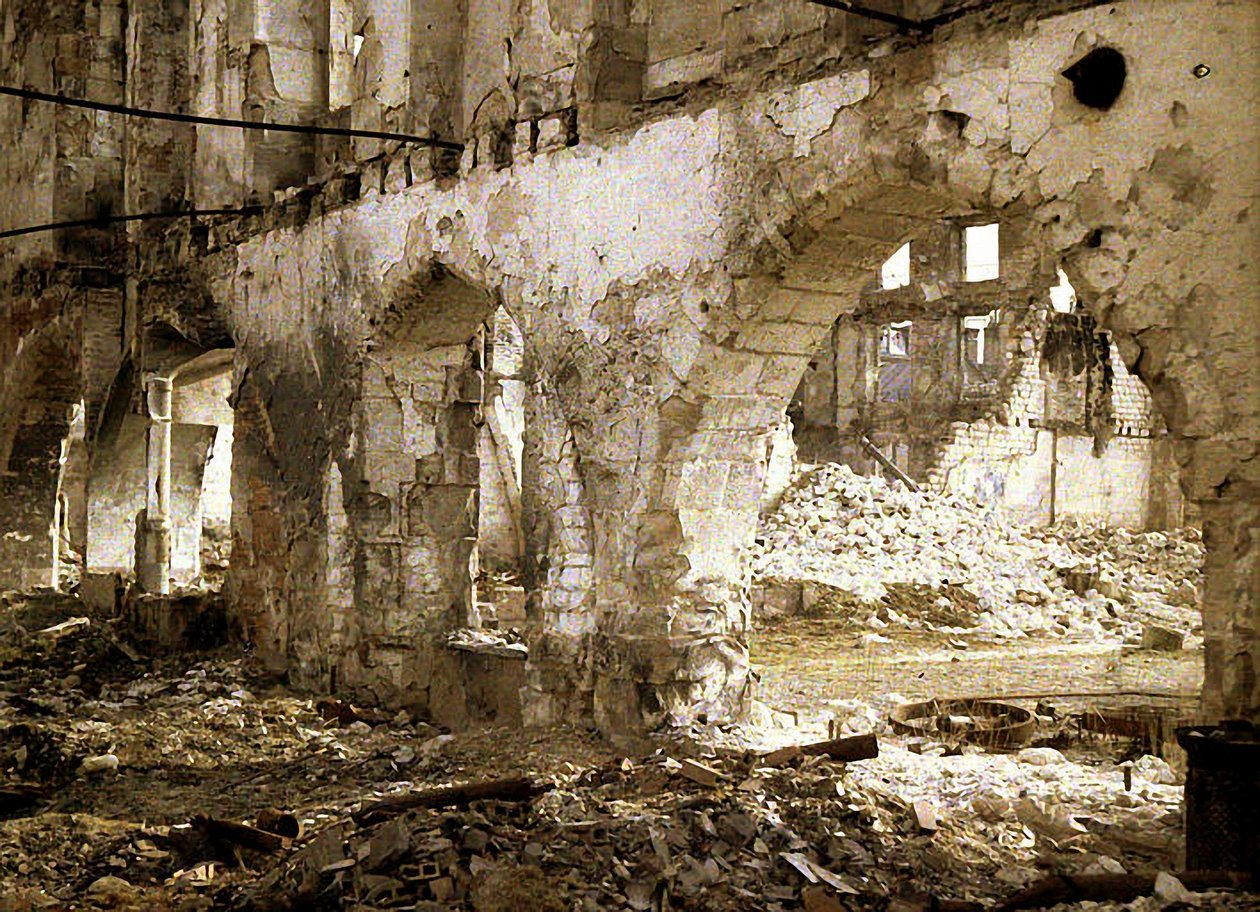 Klooster van het Klooster van de Cordeliers, Reims, Marne, Frankrijk, 1917 door Fernand Cuville