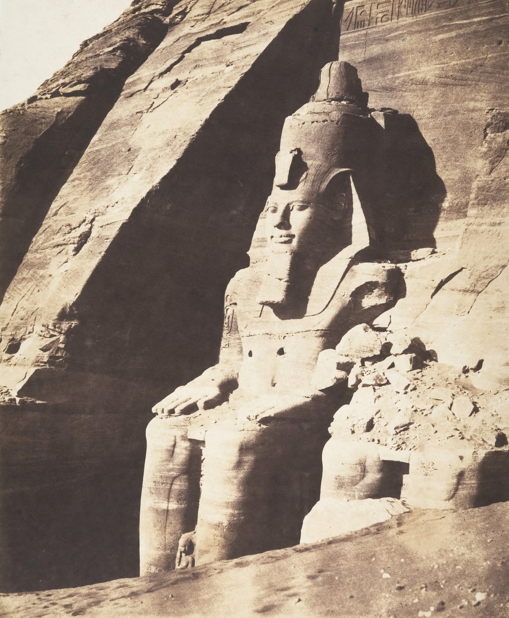 Abou Sembil, Grand Spéos - Kolossale standbeelden, driekwart zicht, 1851-52 door Félix Teynard