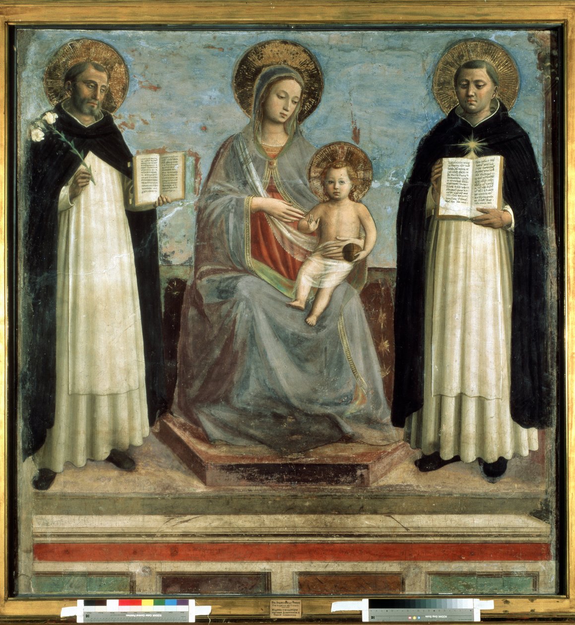 De Maagd en het Kind met St. Dominicus en St. Thomas van Aquino door Fra (c.1387 1455) Angelico