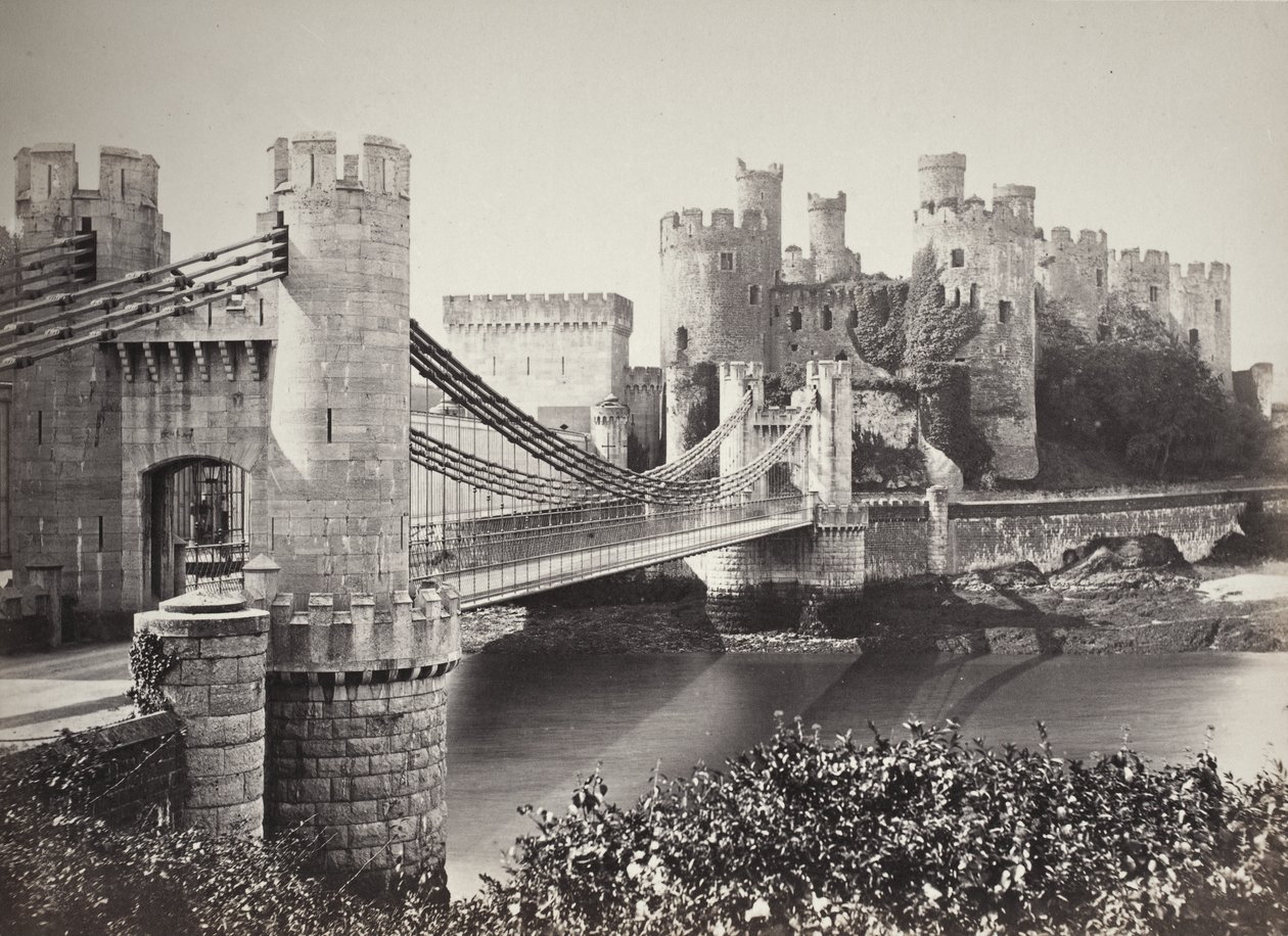 Conwy Castle en hangbrug vanaf het eiland (687) door Francis Bedford