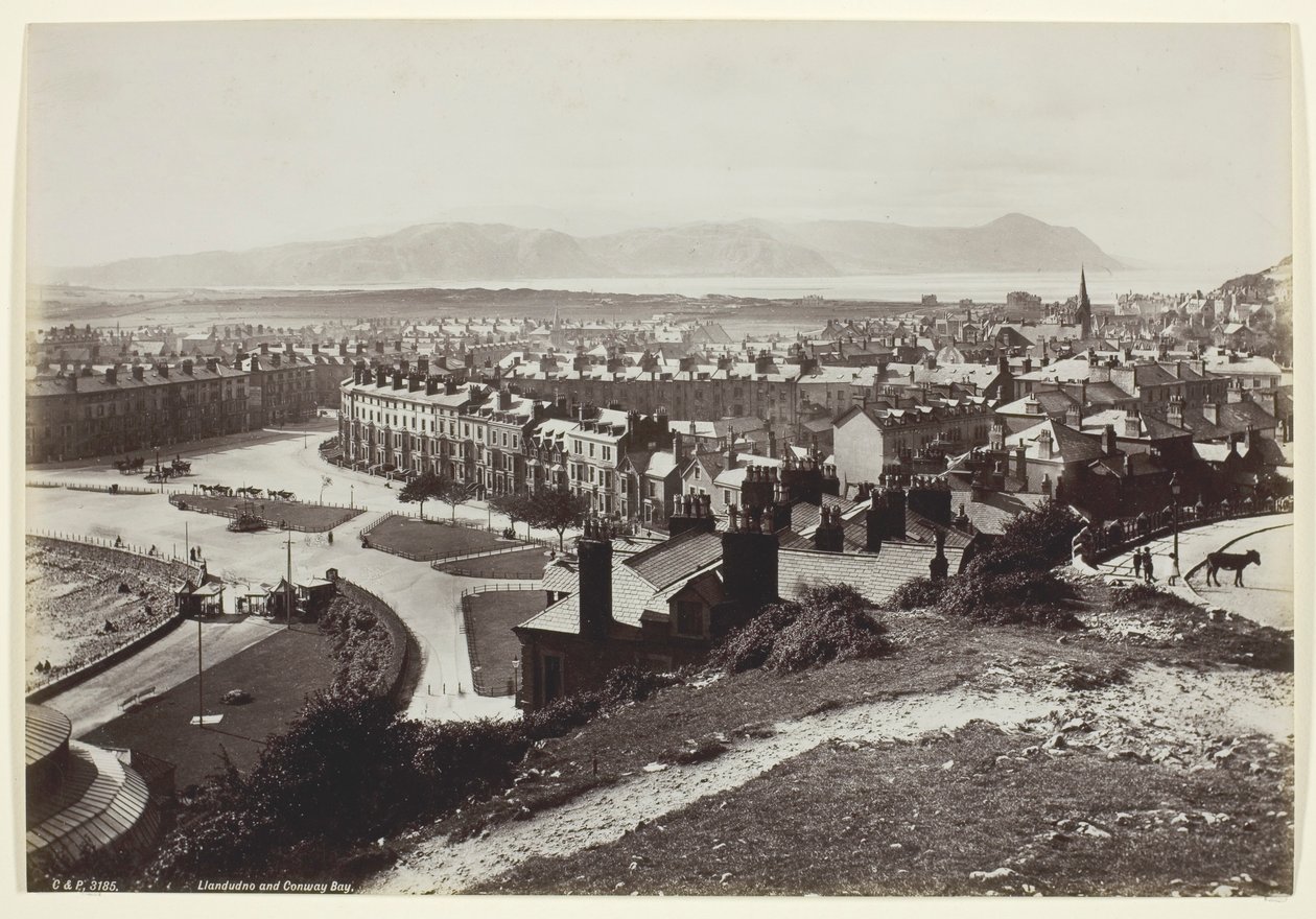 Llandudno en Conway Bay door Francis Bedford