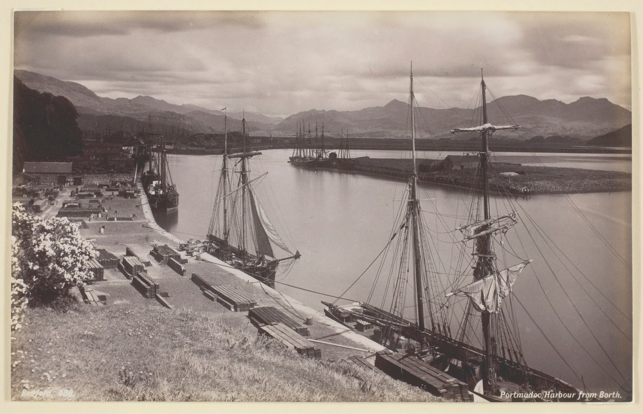 Haven van Portmadoc vanaf Borth door Francis Bedford