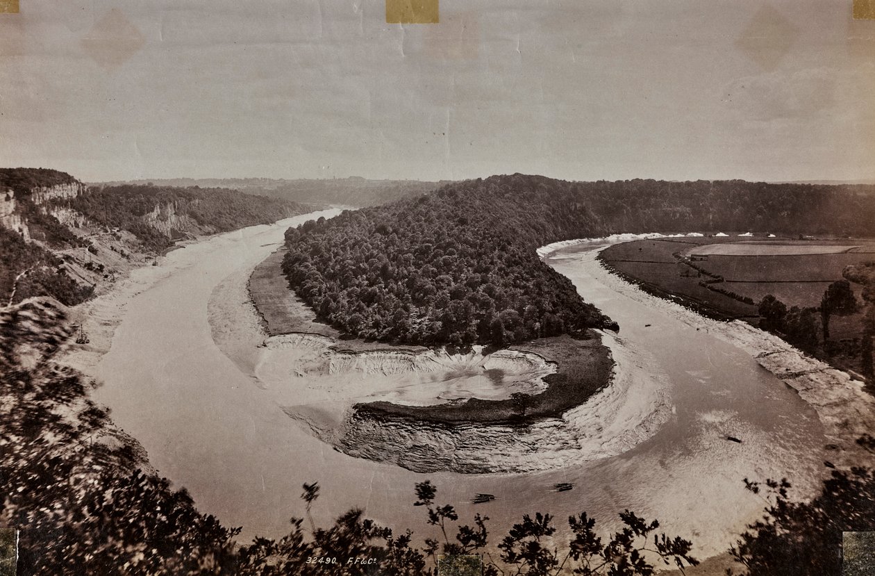Een meander in een rivier, waarschijnlijk in Wales, Groot-Brittannië, waarvan de loop een haarspeldbocht heeft gevormd door Francis Frith