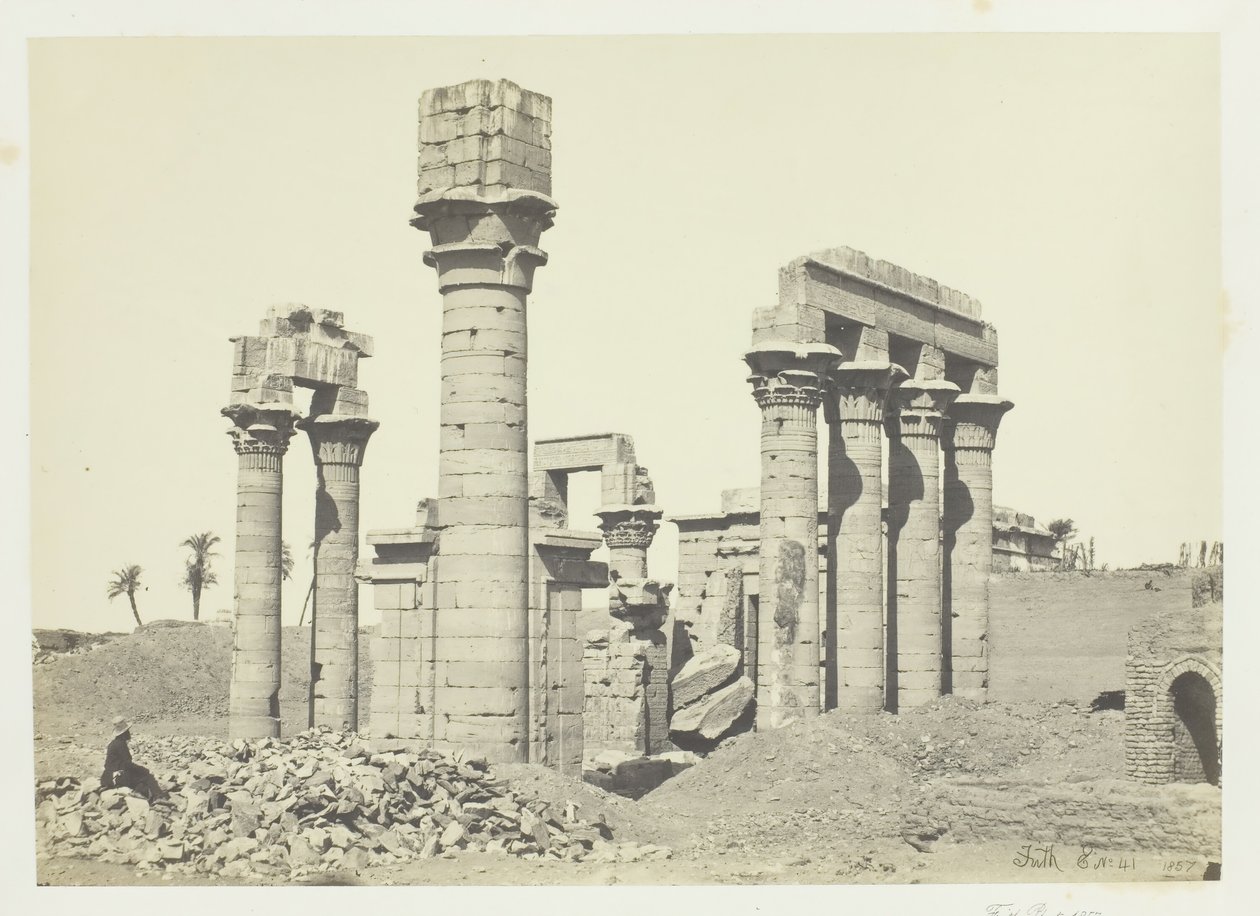 Tempel van Cleopatra in Erment, nabij Thebe, 1857 door Francis Frith