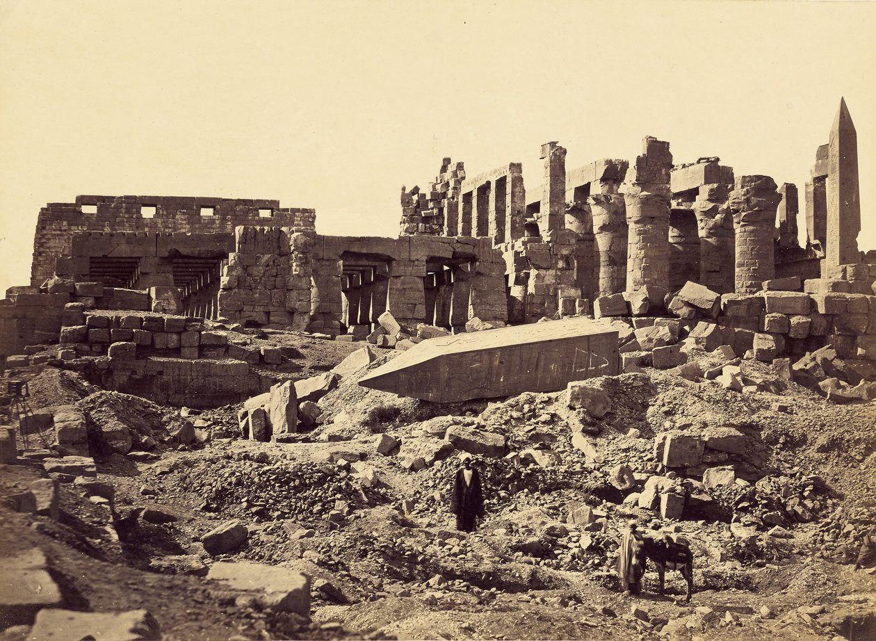 Tempel van El-Karnak, vanuit het zuidoosten door Francis Frith