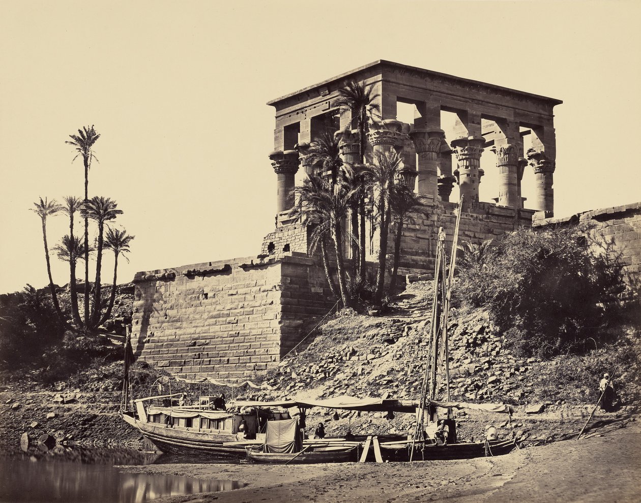 De kiosk van Trajanus, Philae door Francis Frith
