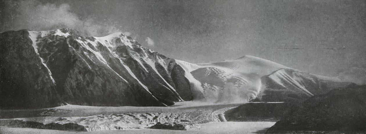 Mount England en de nieuwe gletsjer, c1911, 1913 door Frank Debenham