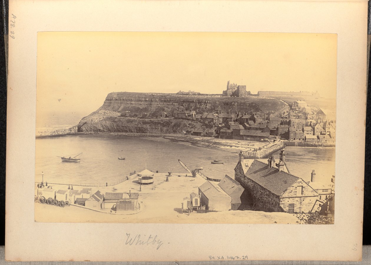Whitby door Frank Meadow Sutcliffe