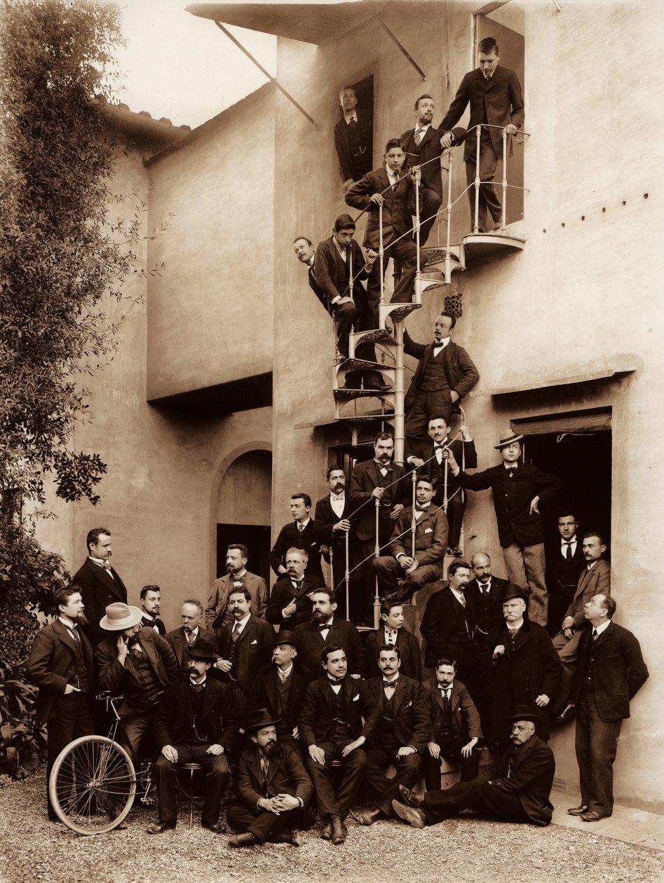 Portret van de werknemers van de Alinari Brothers fotografische vestiging, in Florence, 1899 door Fratelli Alinari Fratelli Alinari