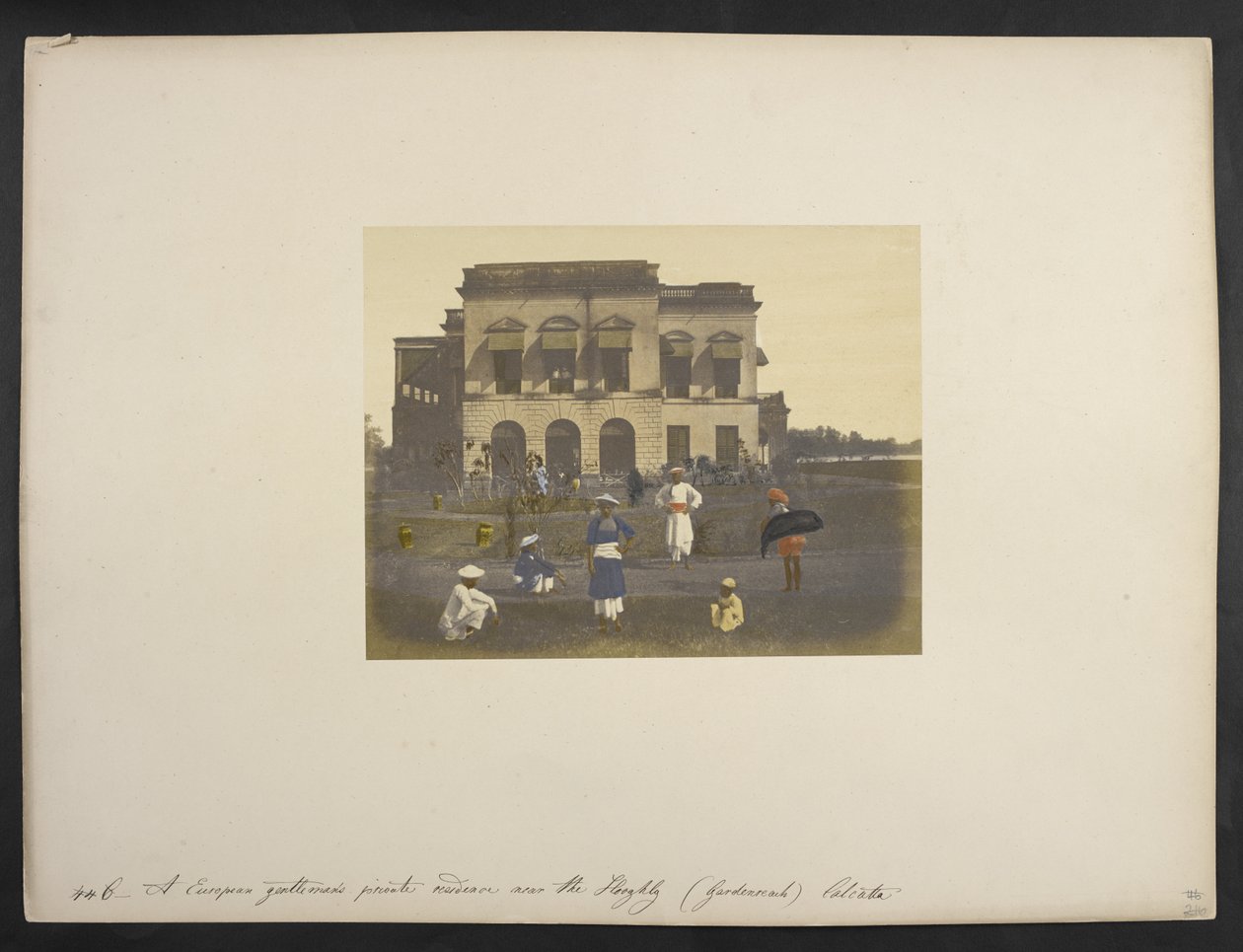 Woning van een Engelse heer, [Garden Reach,] Calcutta, c.1851-52 door Frederick Fiebig