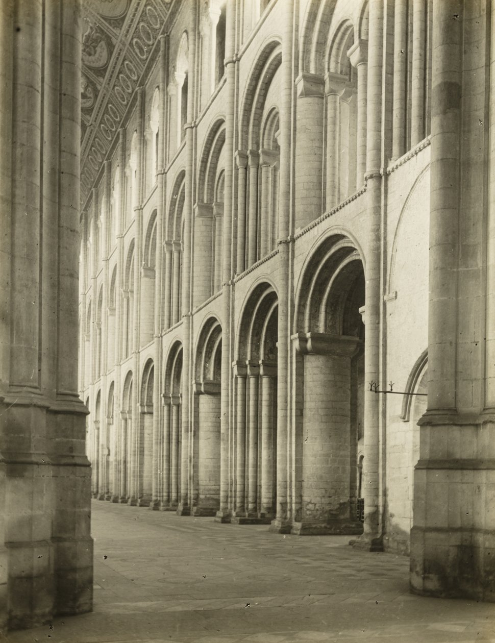 Kathedraal van Ely: Schip van onder West Tower door Frederick H. Evans