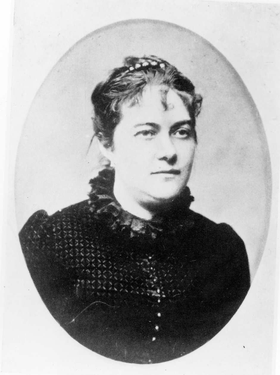 Mathilde Maute de Fleurville door French Photographer