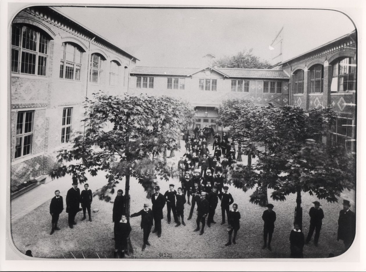 School in de Elzas, 1883-89 door French Photographer