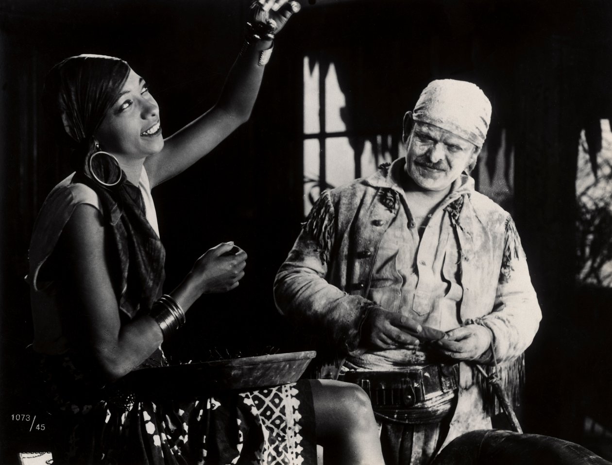 Still uit een film met Josephine Baker door French Photographer