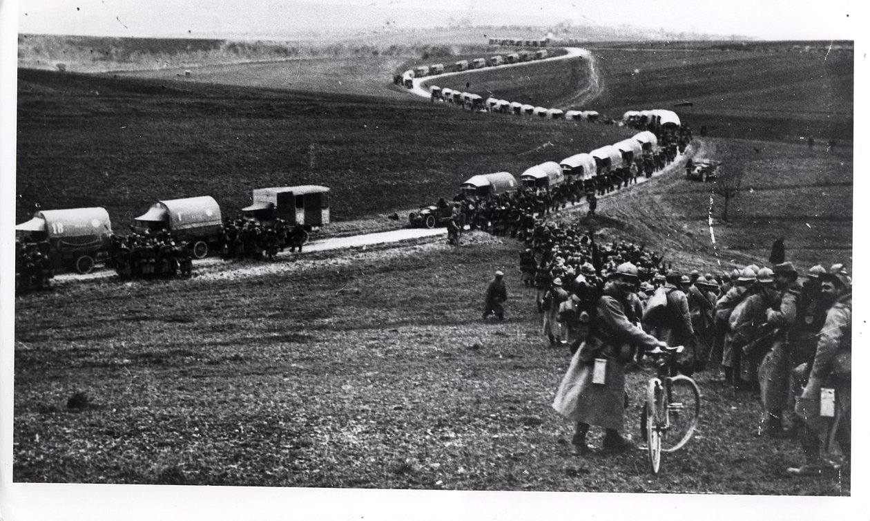 De Heilige Weg, 1916 door French Photographer