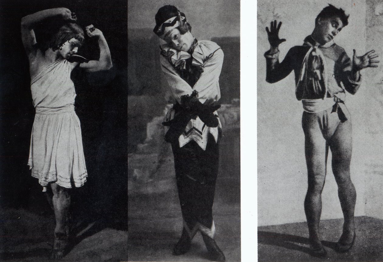 Vaslav Nijinsky in de rol van Narcisse, Petrouchka en Till Eulenspiegl, ca. 1911-16 door French Photographer