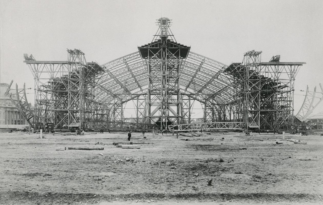 Bouw van de Galerie des Machines voor de Exposition Universelle van 1889 door French Photographer