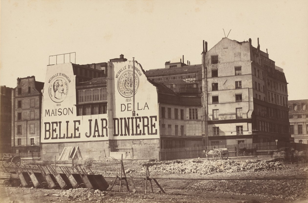 Maison de la Belle Jardinière, 1866 of 1867 (foto) door French Photographer