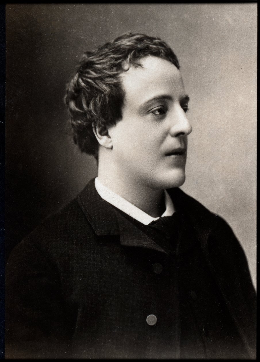 Portret van Adolphe Leon Willette, Franse schilder, illustrator, karikaturist en lithograaf door French Photographer