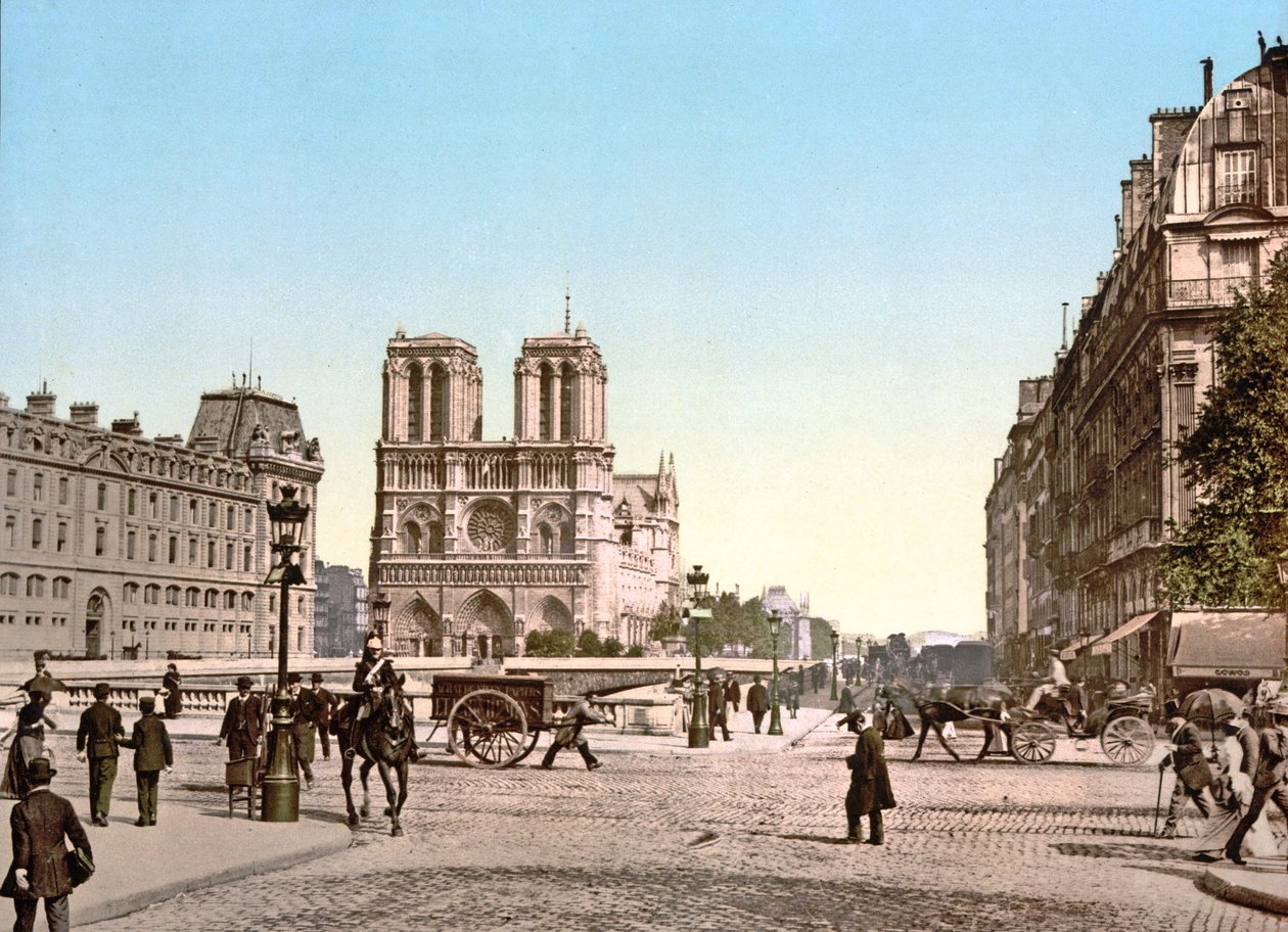 Westelijke Façade van Notre Dame, en Pont St. Michel, Parijs, gepubliceerd ca. 1900 door French Photographer