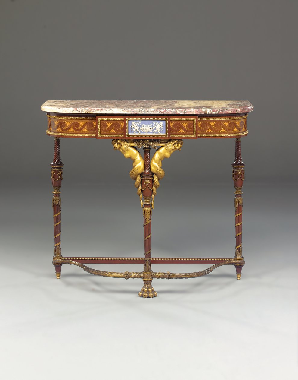 Een Napoleon III console, in de stijl van Jacob, door Maison Millet, Parijs, c.1865 door French School
