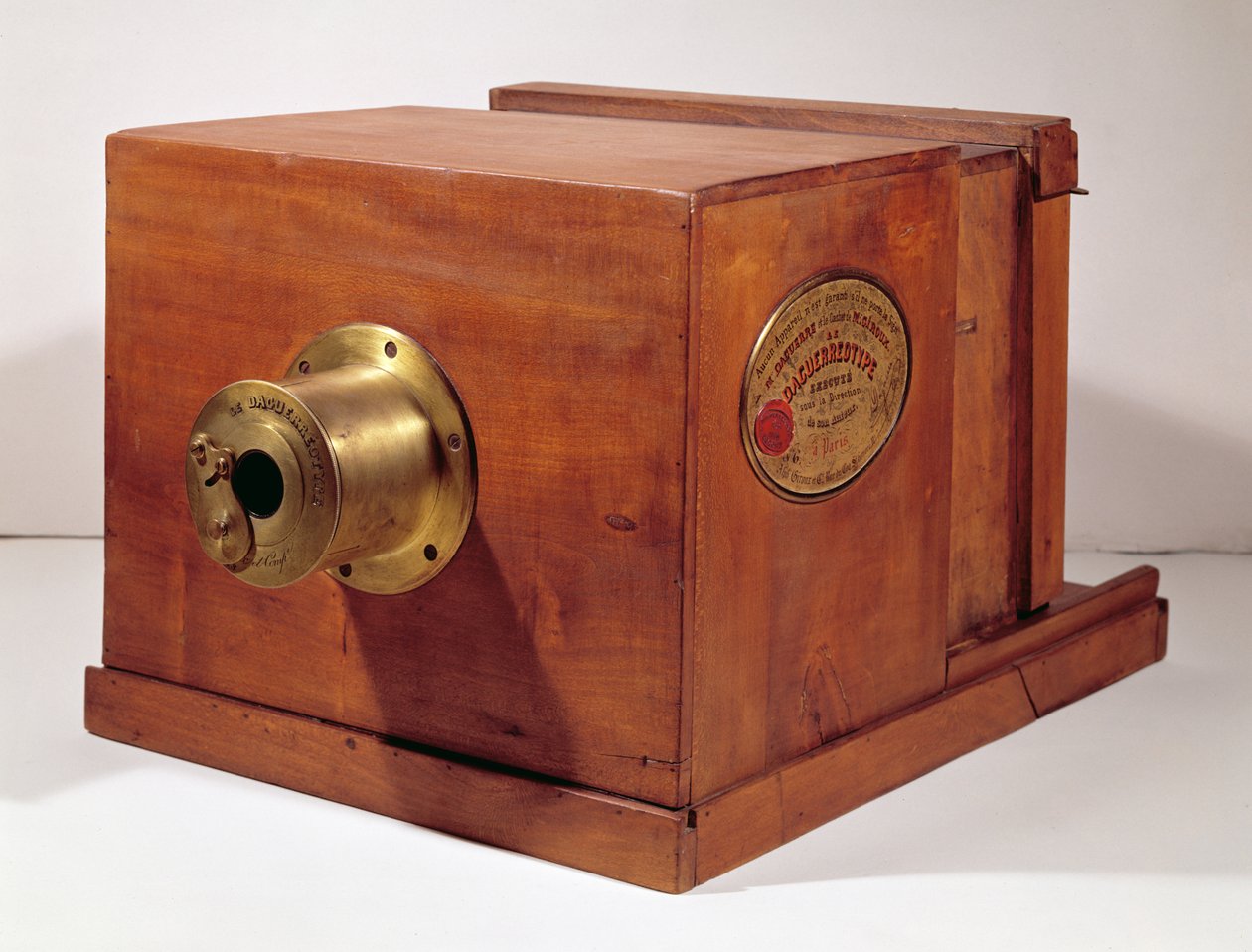 Camera gebruikt door Louis-Jacques Daguerre (1787-1851) door French School