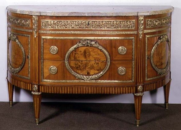 Commode, met tulpenhouten marqueteriepanelen, verguld bronzen beslag, door Joseph Stockel door French School