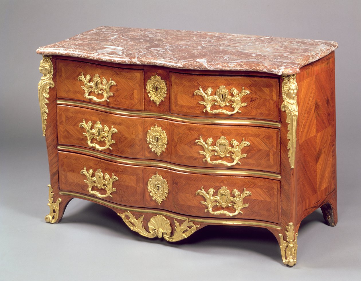 Louis XV Commode door Francois Garnier door French School