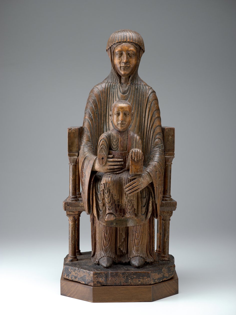 Madonna en Kind in Majesteit, ca. 1150-1200 (hout, sporen van polychromie) door French School