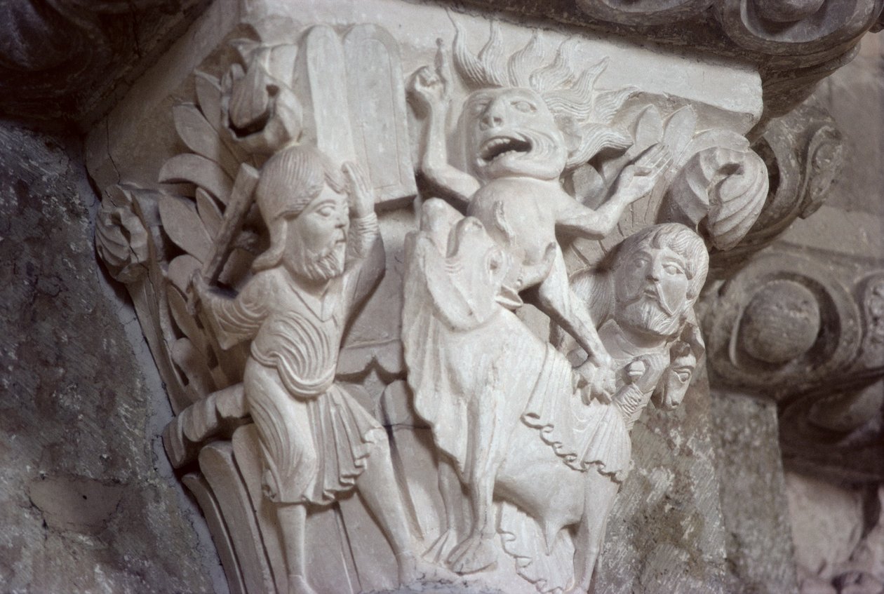 Mozes en het Gouden Kalf, kapiteelreliëf, ca. 1130 door French School