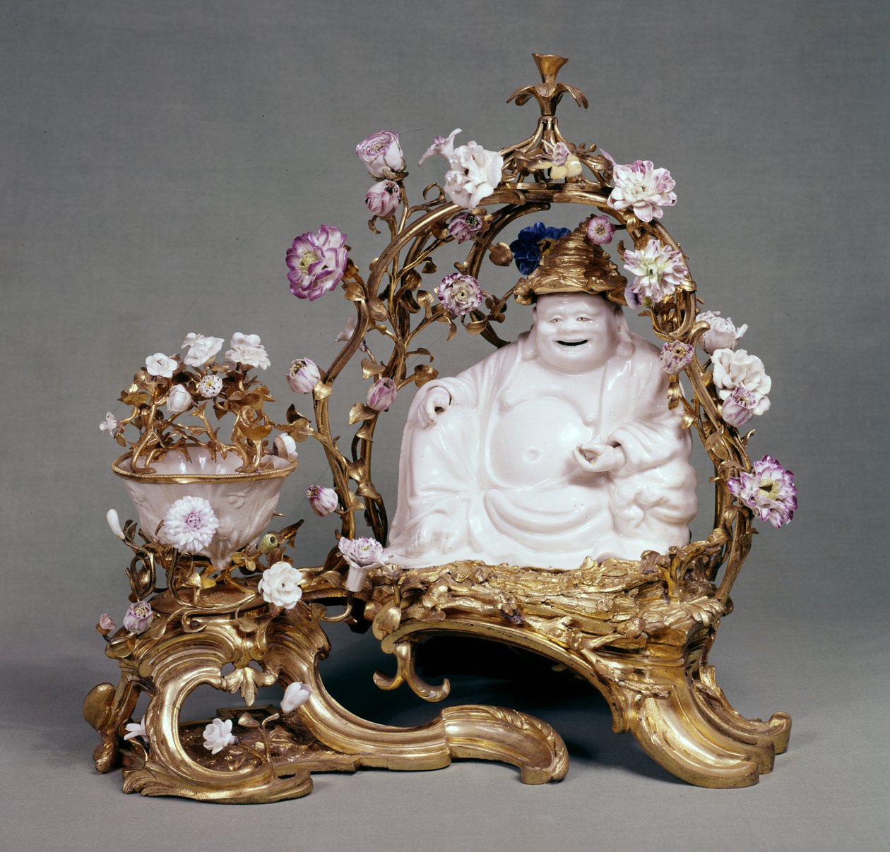 Parfumeur (Cassolette) 1745-49 door French School