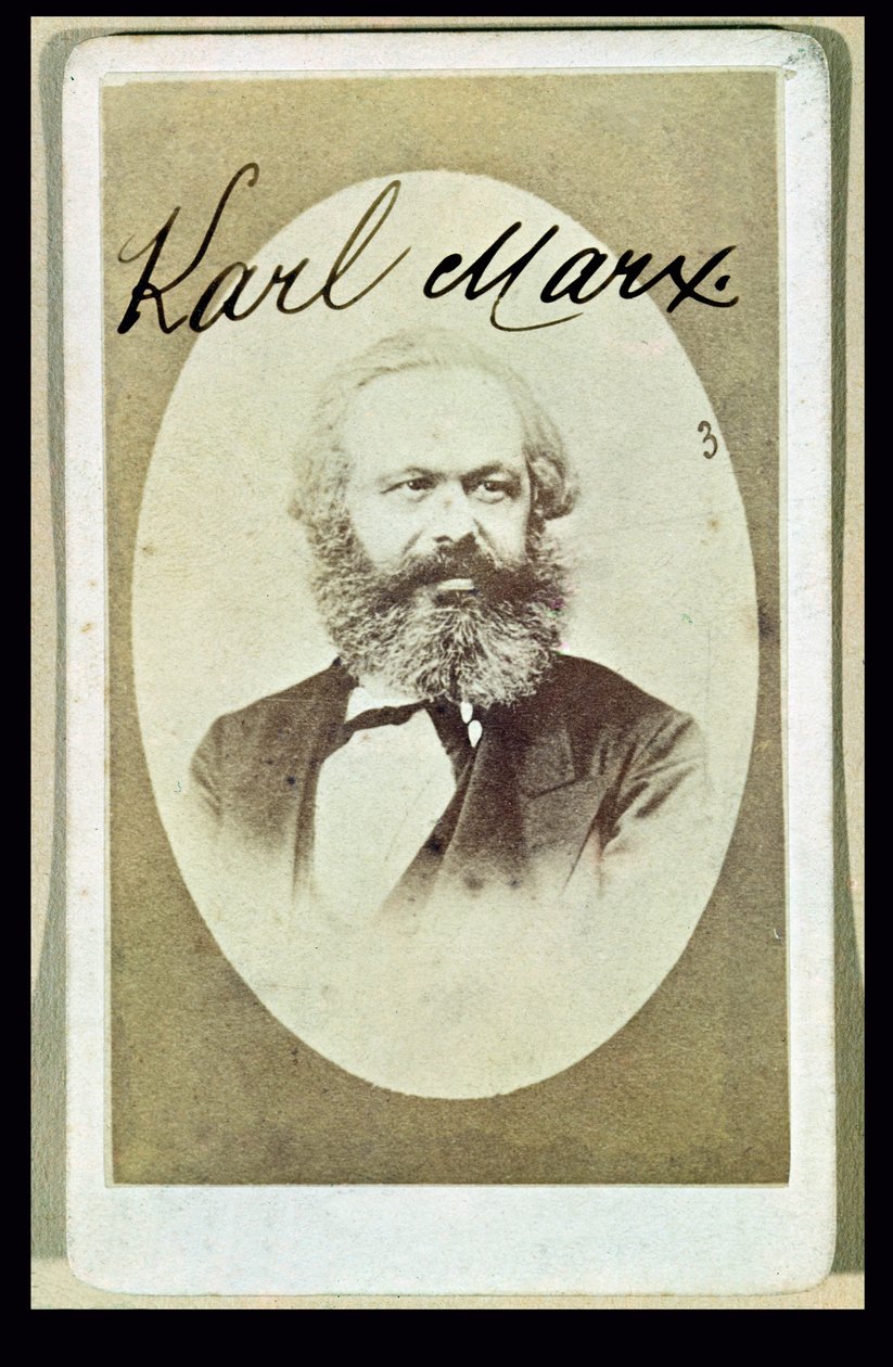 Fotografisch visitekaartje van Karl Marx (1818-93) met zijn handtekening door French School