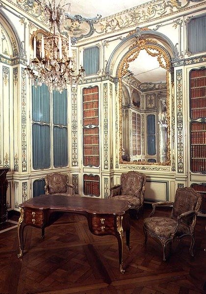 Privéstudie van Dauphin Louis van Frankrijk, later een bibliotheek door French School