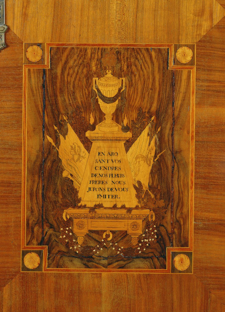 Buffet met marqueterie ontwerp van emblemen en motto