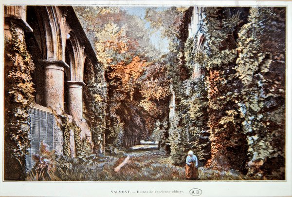 De ruïnes van de Abdij van Valmont, c. 1900 door French School