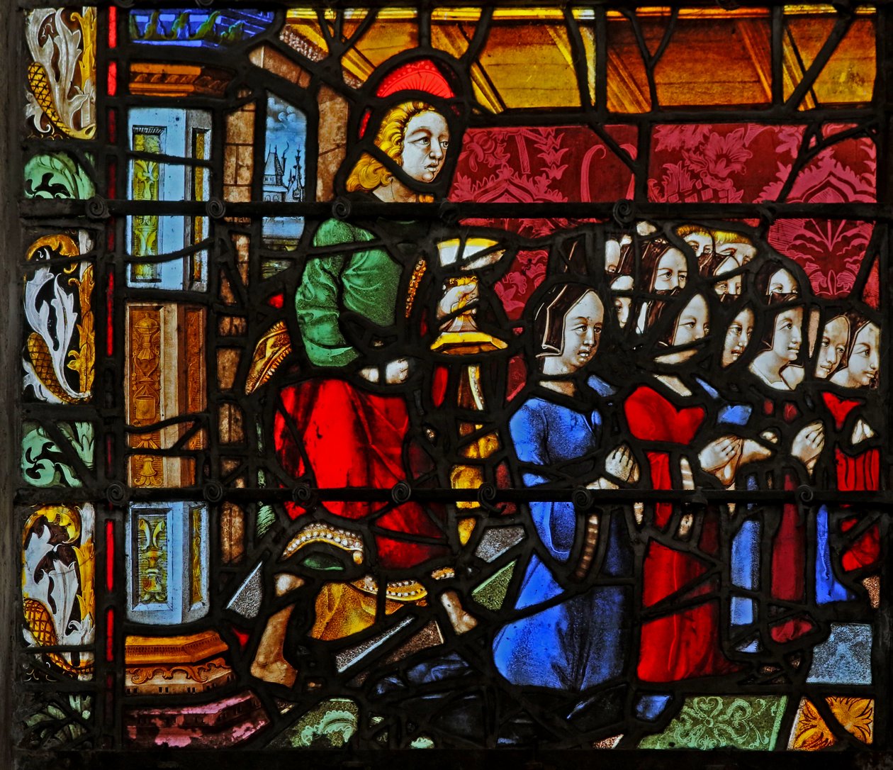 Raam w2 met St. Johannes met de schenkers en (veel!) dochters door French School