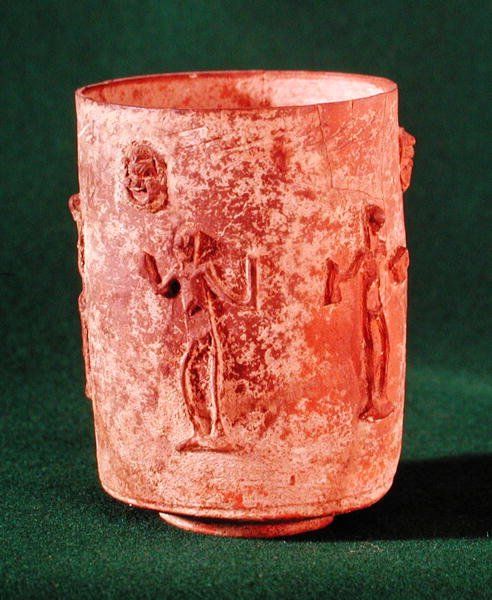 Drinkvat, uit Heudebouville, Eure door Gallo Roman