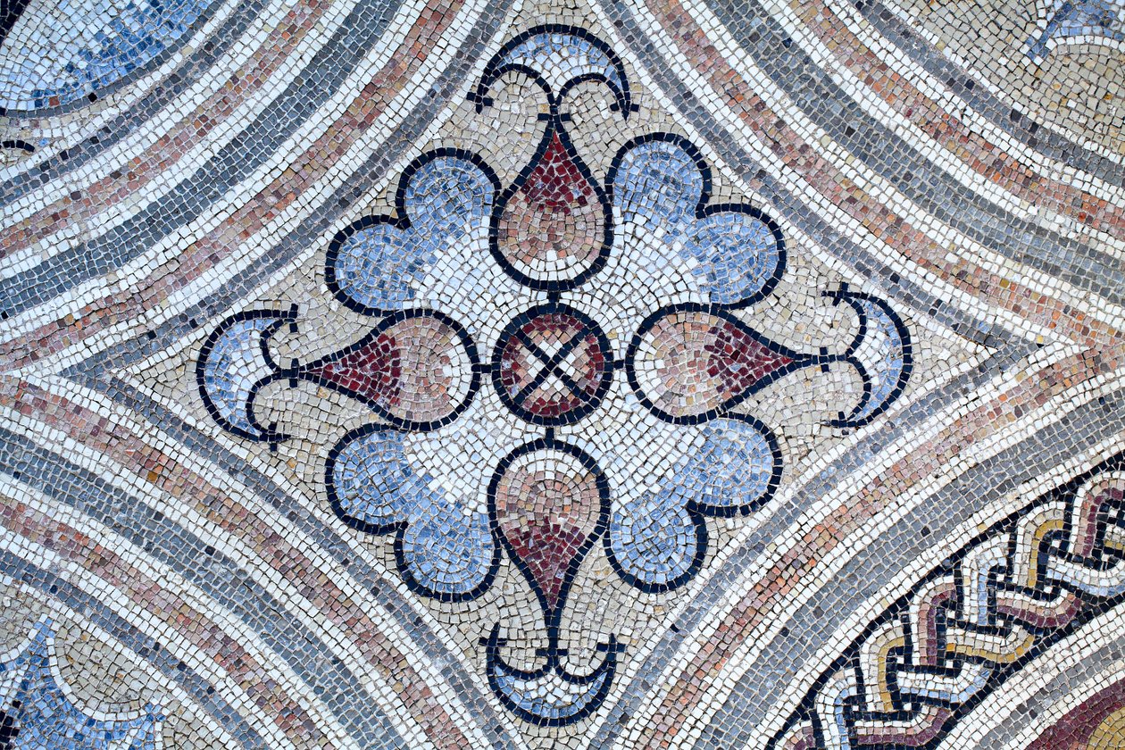  door Gallo-Roman Gallo-Roman