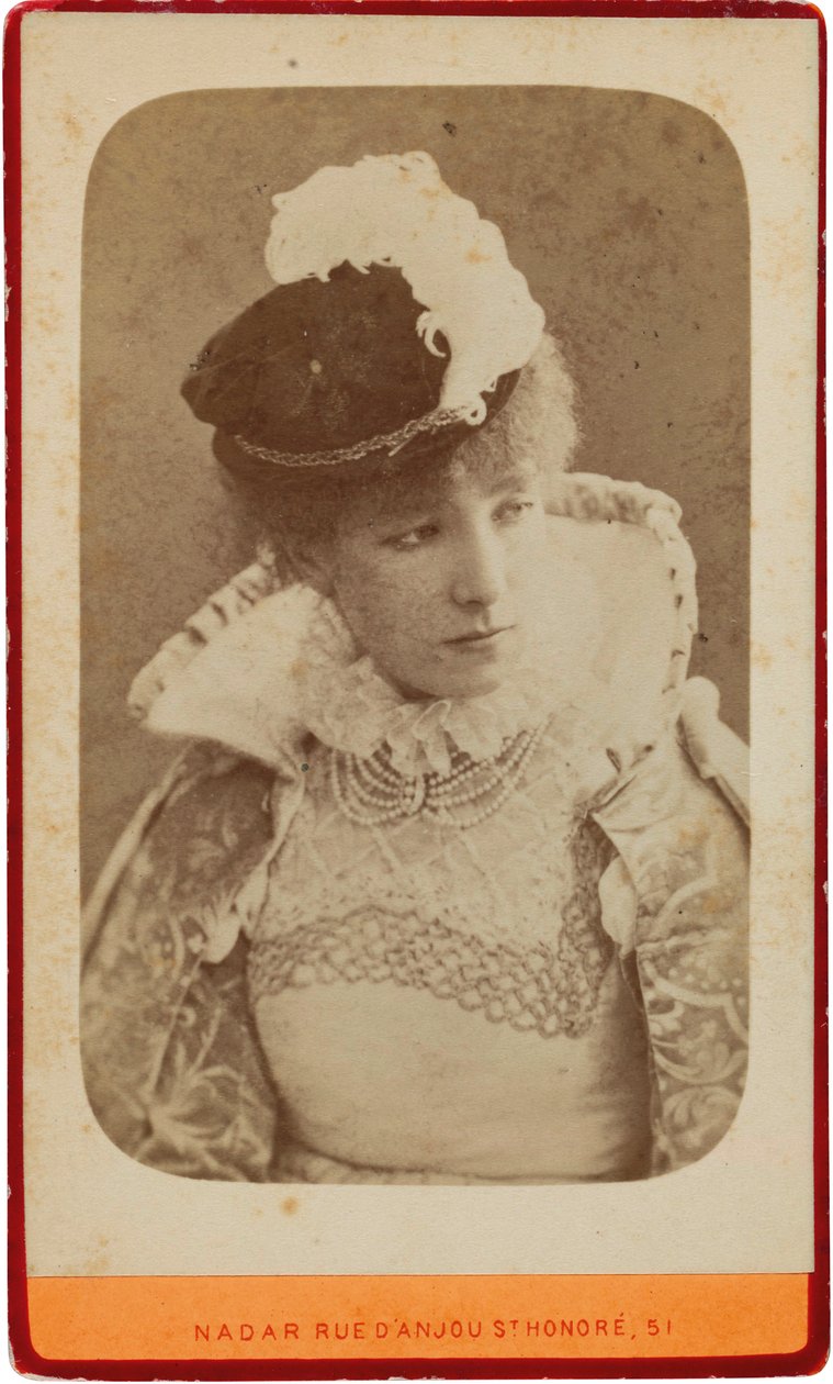 Portret van Sarah Bernhardt 1844-1923, ca. 1865 door Gaspard Félix Nadar