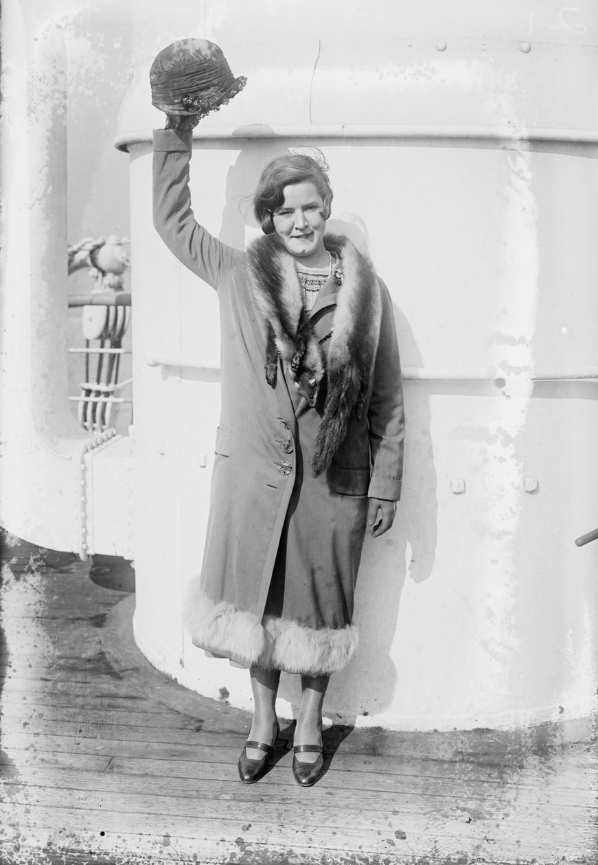 Gertrude Ederle keert terug naar New York na het Kanaal te hebben gezwommen, 1926 door George Grantham Bain